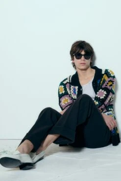 Cardigan Ample En Crochet à Motif Floral 15 Cardigan Ample En Crochet à Motif Floral -Élégance Soldes 230215 WW PAUL JOE AW23 SHOT 04 098