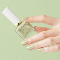 Vernis à Ongles - Pistachio Gelato 7 Vernis à Ongles - Pistachio Gelato -Élégance Soldes 24Summer nail 23 1080x1080 nonlogo