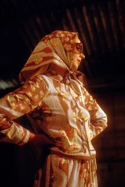 Chemisier Court Coupe Droite Imprimé Foulard -Élégance Soldes 5019 007V2 FINALcopie