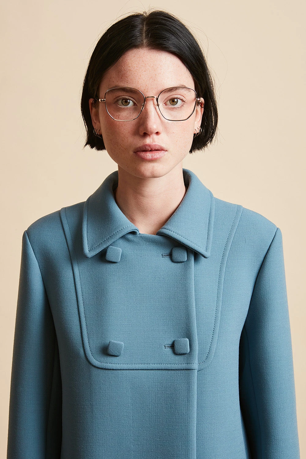 Manteau Court à Petites épaules En Caddy De Laine 5 Manteau Court à Petites épaules En Caddy De Laine - Image 3