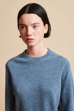 Pull Court En Cachemire Encolure Ronde -Élégance Soldes FW23 Sfrimousse 9