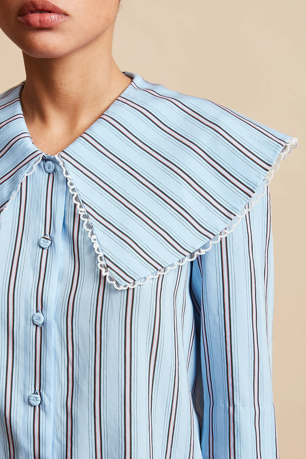 Blouse Rayée Au Large Col 5 Blouse Rayée Au Large Col - Image 3