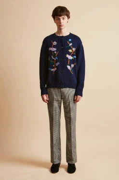 Cardigan Confectionné En 100% Laine Mérinos -Élégance Soldes FW23 salexis 1 1