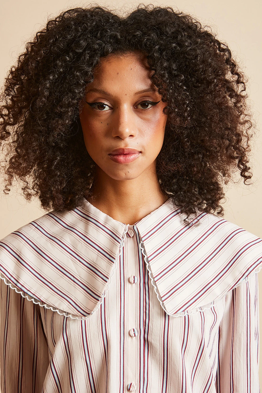 Blouse Rayée Au Large Col 13 Blouse Rayée Au Large Col - Image 11