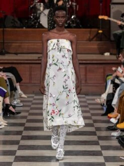 Robe Bustier Longue En Organza De Soie Imprimée All Over -Élégance Soldes PAU1355 4386bf6c 1ee3 4dbe b524 453523871499