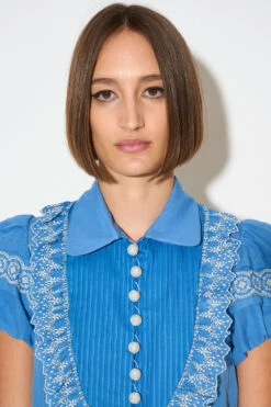 Blouse Avec Plastron Et Manches Courtes Ballon -Élégance Soldes SS24 TBONBON 31 4