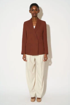 Veste à Double Croisure Et Poches Plaquées 24 Veste à Double Croisure Et Poches Plaquées -Élégance Soldes SS24 THEA 07