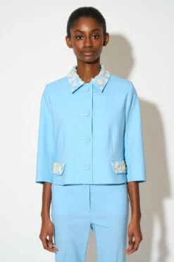 Veste Courte Au Col Brodé à La Main -Élégance Soldes SS24 TKALI 31 1