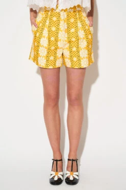 Short Coupe Droite Taille Haute -Élégance Soldes SS24 TLYO 08 1