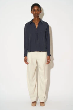 Blouse Fluide à La Coupe Sport Et Féminine