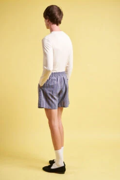 Short Avec Bandes En Dentelles 11 Short Avec Bandes En Dentelles -Élégance Soldes SS24 Tbongo 4 94c15776 f98c 460e a325 ea096155f113