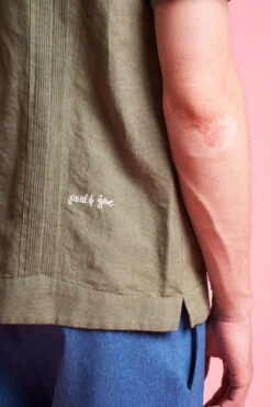 Chemise Manches Courtes En Canva De Coton Et Lin 9 Chemise Manches Courtes En Canva De Coton Et Lin -Élégance Soldes SS24 Tcuba 22