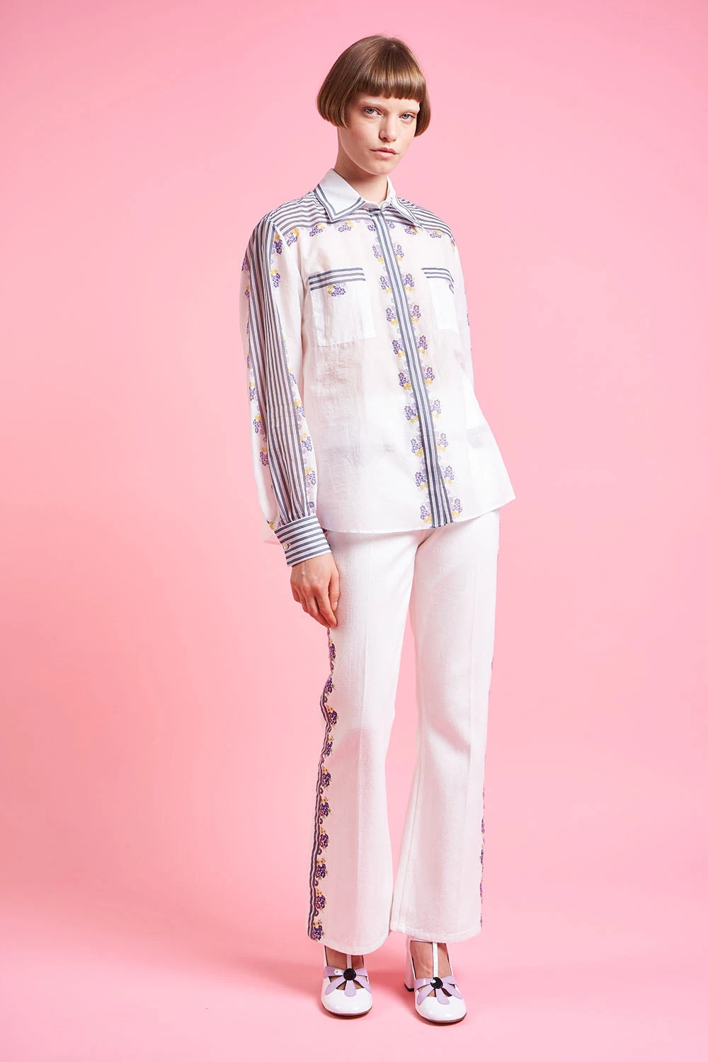 Chemise Ample Souple Et Légère Avec Dessin Placé 6 Chemise Ample Souple Et Légère Avec Dessin Placé - Image 4