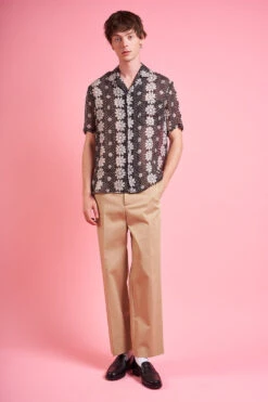 Chemise Coupe Droite Col Bowling -Élégance Soldes SS24 Thilou 02 1