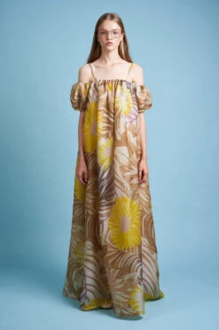 Robe Longue Ample Et Voluptueuse En Gazar De Soie 11 Robe Longue Ample Et Voluptueuse En Gazar De Soie -Élégance Soldes SS24 Tnataelle