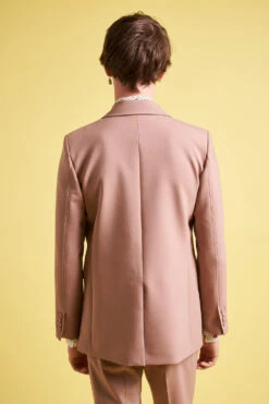 Veste Tailleur Coupe Droite à Simple Croisure -Élégance Soldes SS24 Tvaleriane 14