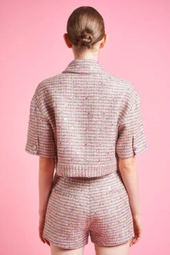 Veste Courte Coupe Boxy En Tweed Brodé 11 Veste Courte Coupe Boxy En Tweed Brodé -Élégance Soldes SS24 tcarambole 11