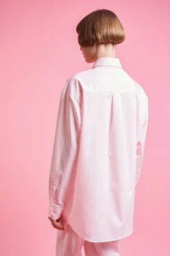 Chemise Ample à La Coupe Oversize -Élégance Soldes SS24 tcogolin 11