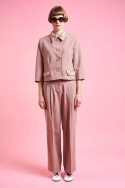 Pantalon Ample En Laine Tropicale D'Italie 16 Pantalon Ample En Laine Tropicale D'Italie -Élégance Soldes SS24 tlido 8