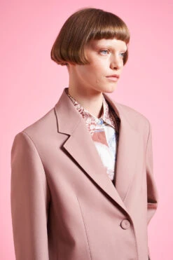 Veste Coupe Ample Col Tailleur 19 Veste Coupe Ample Col Tailleur -Élégance Soldes SS24 tmurano 41 7