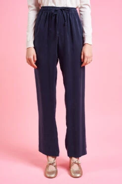 Pantalon à La Coupe Décontractée -Élégance Soldes SS24 tsalambo