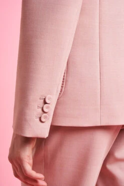 Veste Cintrée Au Simple Boutonnage 19 Veste Cintrée Au Simple Boutonnage -Élégance Soldes SS24 tzala 41 10