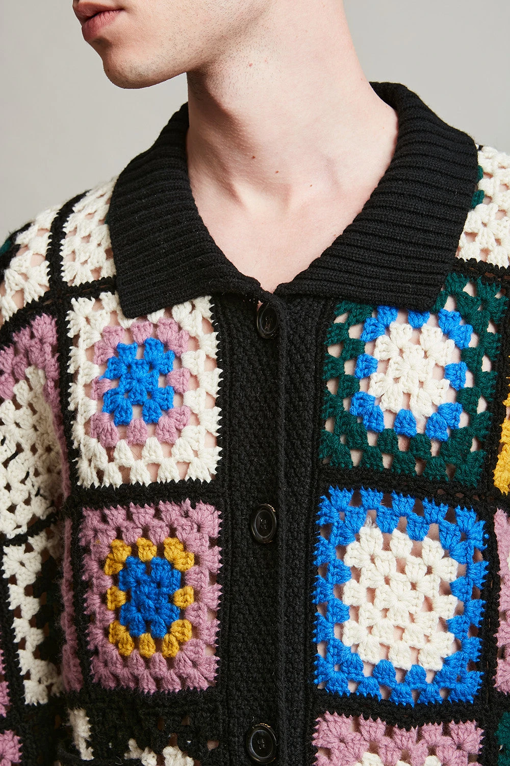 Cardigan Ample En Crochet à Motif Floral 6 Cardigan Ample En Crochet à Motif Floral - Image 4