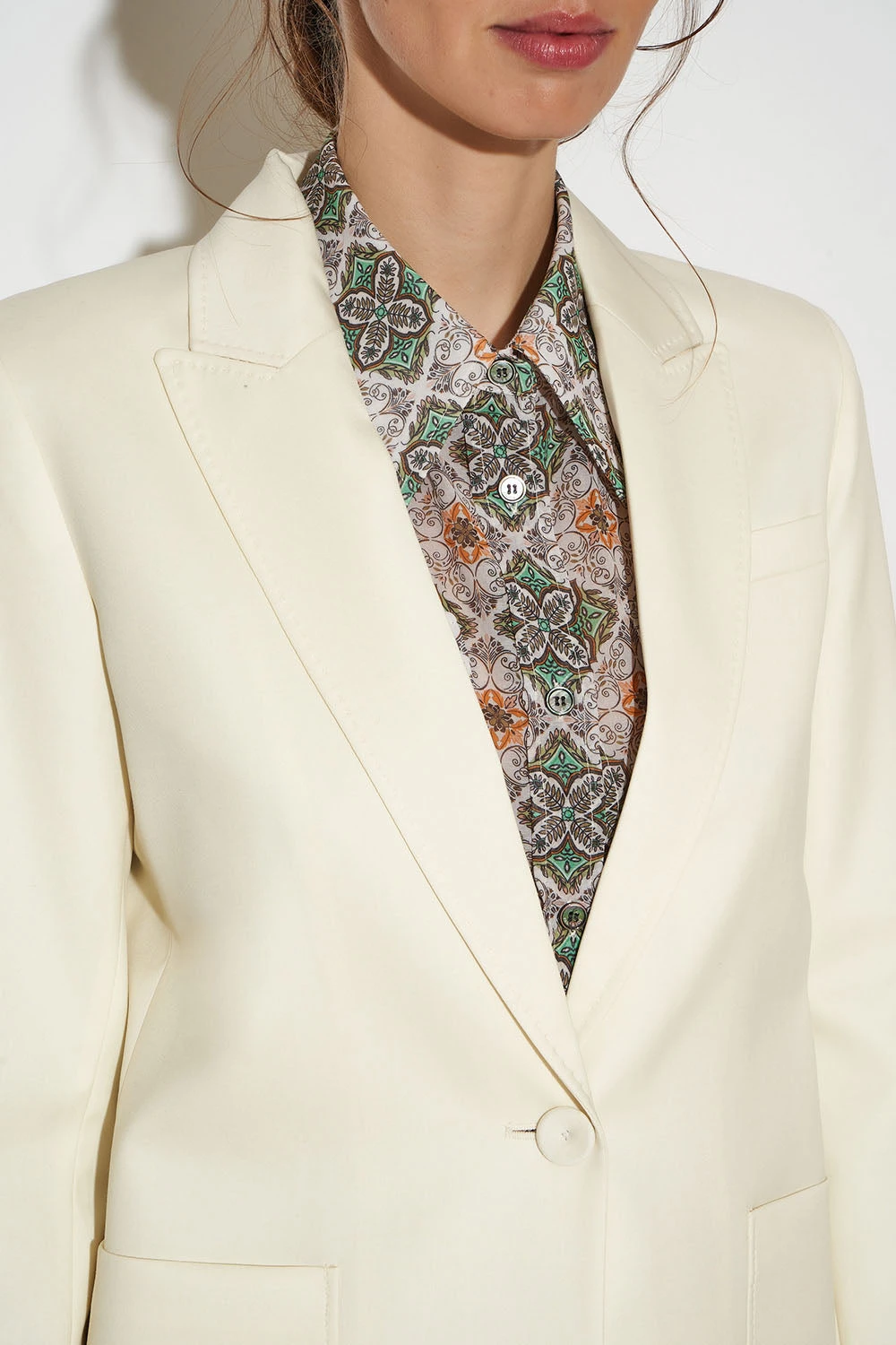 Veste Cintrée Au Simple Boutonnage 10 Veste Cintrée Au Simple Boutonnage - Image 8